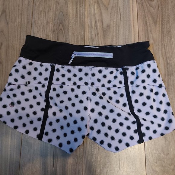 Lululemon Run: Speed Short *Naked Seam - Picture 2 of 12